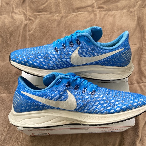 Nike Zoom Pegasus 35 In Men’s Size 9.5 very hard to find Carolina Blue OffWhite - Picture 9 of 15